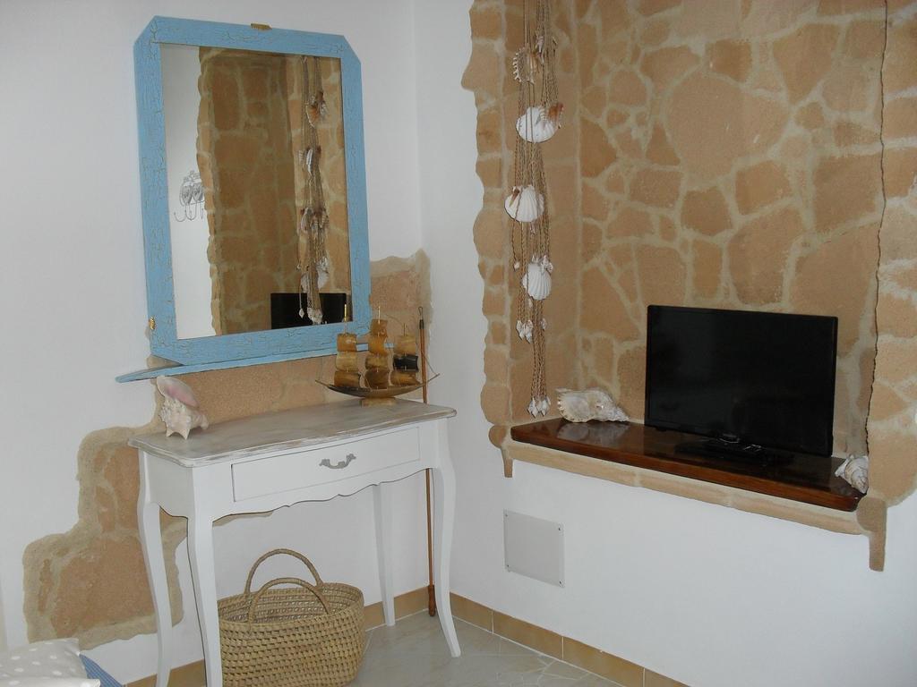 Fattoria La Traccia Villa Fertilia Rum bild
