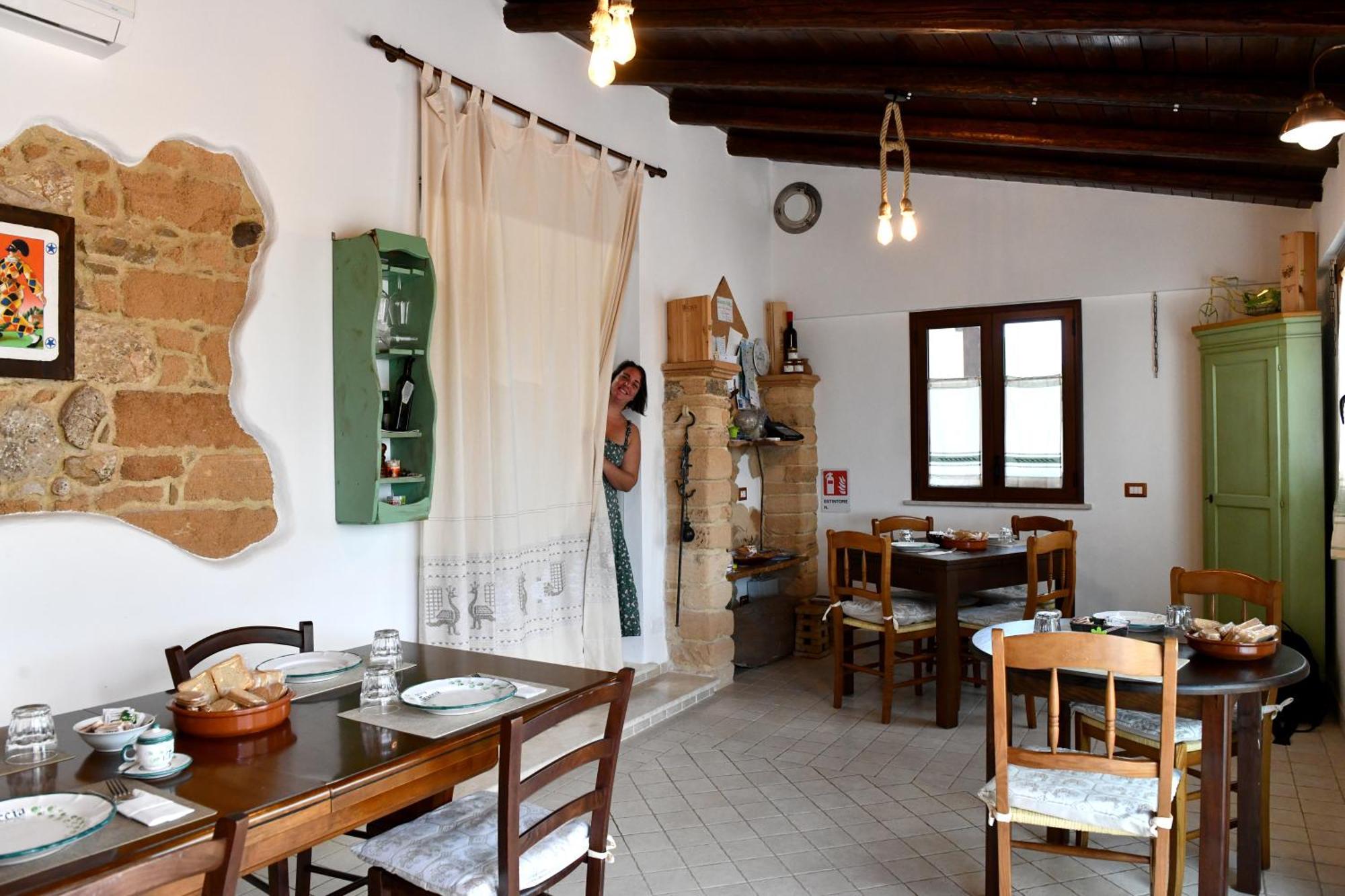Fattoria La Traccia Villa Fertilia Exteriör bild